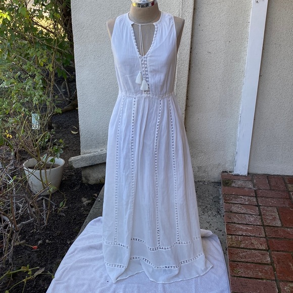 Madewell beautiful maxi gauzy dress w/ flowy appeal and crochet accent & pockets - Picture 3 of 16